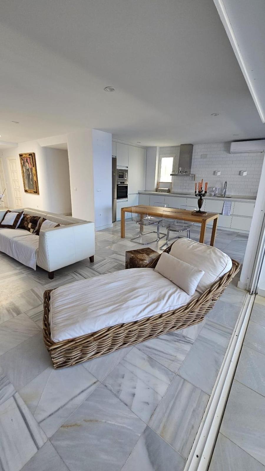 La Herradura 3 Bedroom Apartment La Herradura (Granada)
